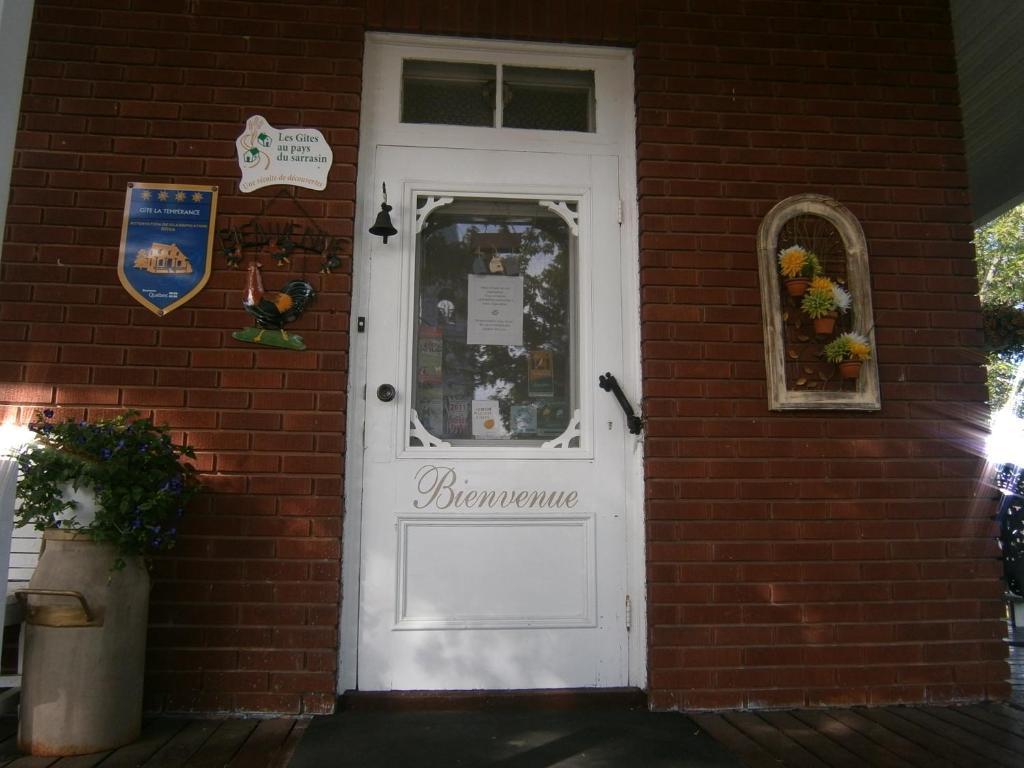 Gite La Temperance Charette Exteriör bild
